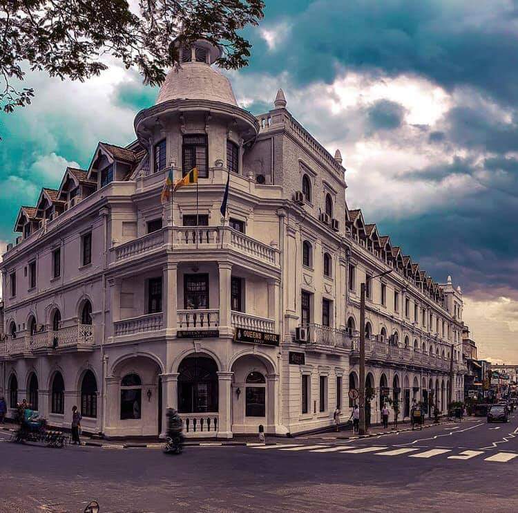 Queen’s Hotel