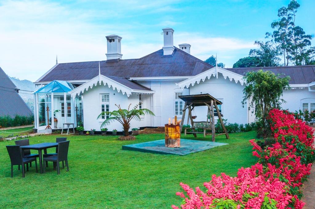 The Clovelly Bungalow