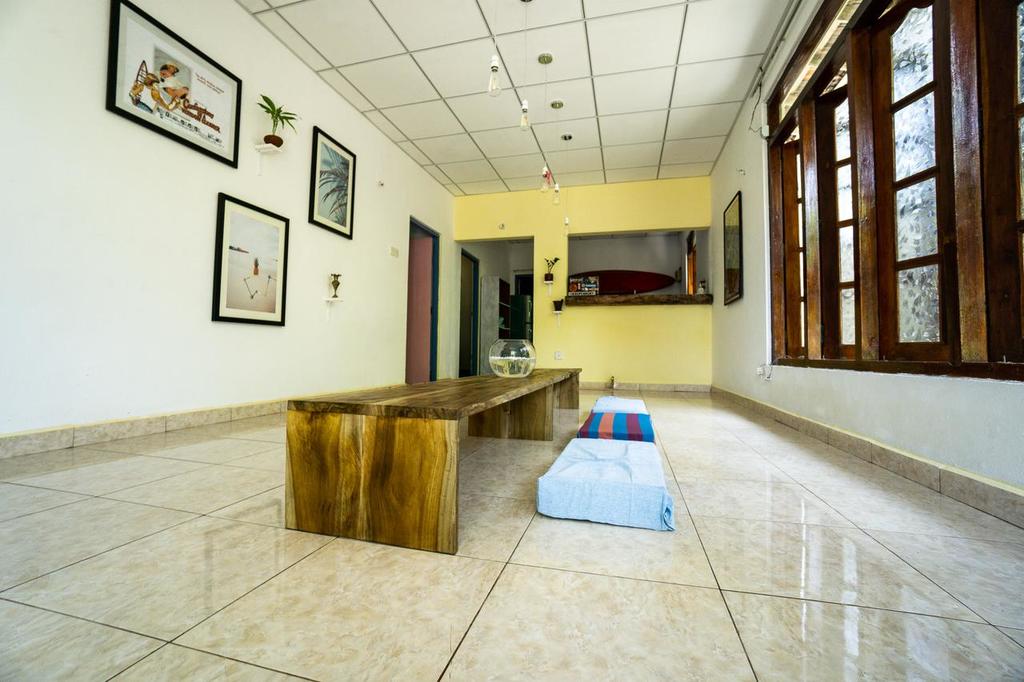 Madiha Aloha Surfhouse