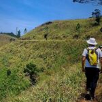 Hiking in Sri Lanka with Oliver