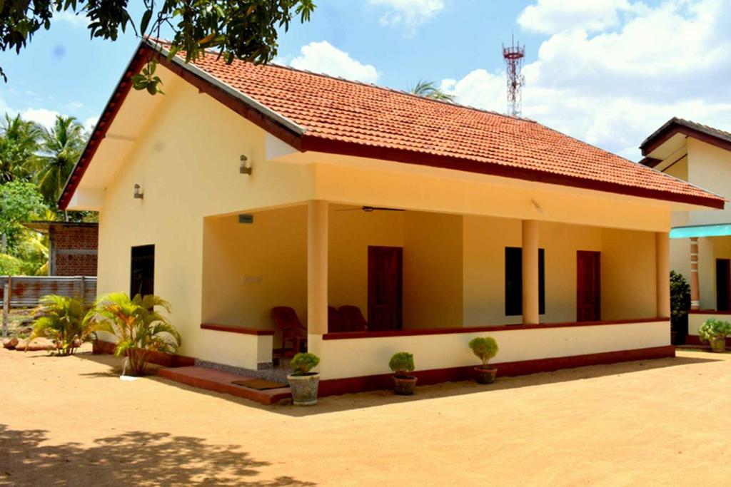 Yaswi Guest House