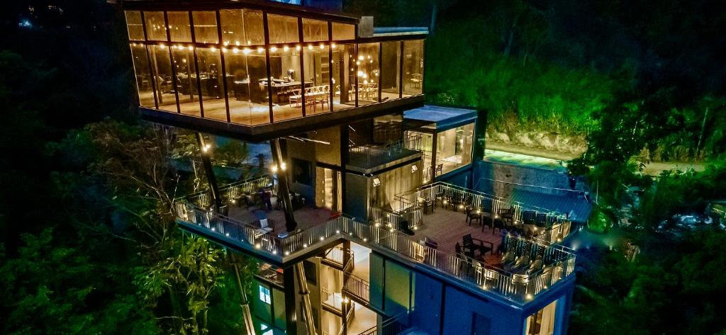 HIDE ELLA Hotel & Resort