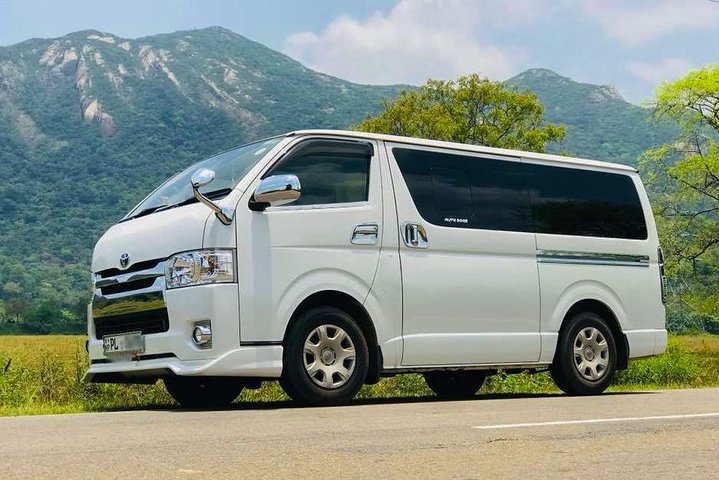 KDH Luxury Vans For Hire in Sri Lanka