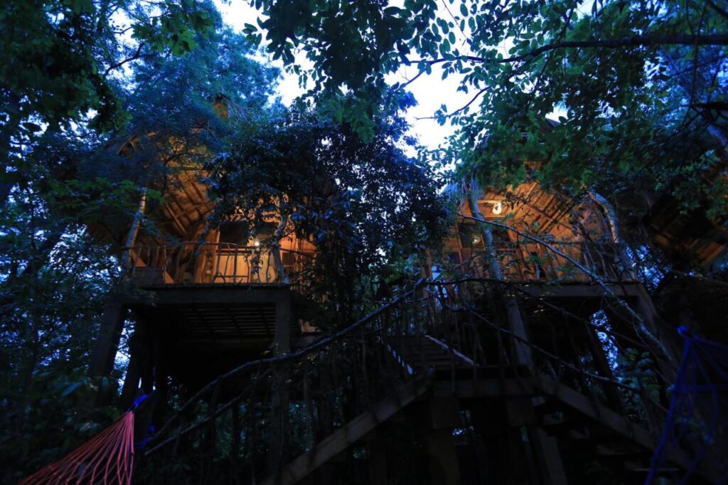 Habarana Tree house Mutu village